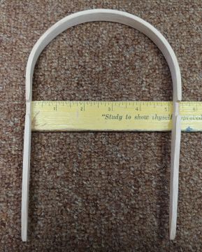 Bushel Handle Closed-Notched Round Top OAK 6" spread 10" Long