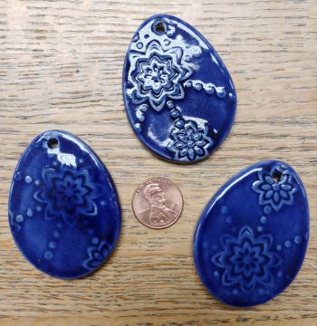 Ceramic Tie On Easter Egg with Raised Flower Design Navy