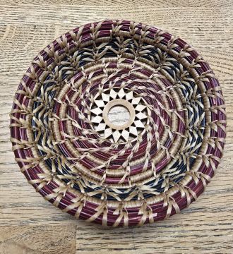 Kit - Pine Needle Trinket Dish Diamond Circle Base Red & Black Needles