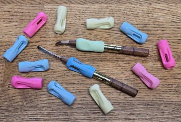 Tool - Tool Gripper Silicone Solid Random Colors