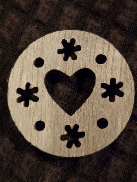 Tie On Wood Holiday Heart Circles