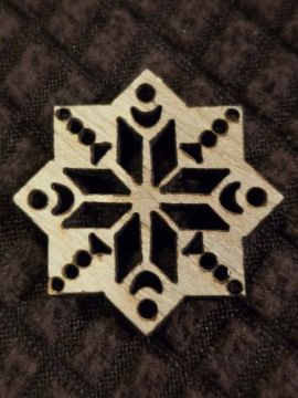 Tie On Wood Holiday Snowflakes
