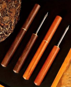 Tool - Awl Pointed Packer in Wood Case