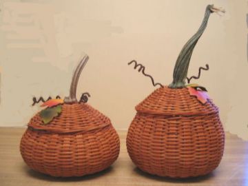 Pattern - Emma's Pumpkin Basket by Bowers