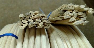 Reed Half Round 1/4" wide