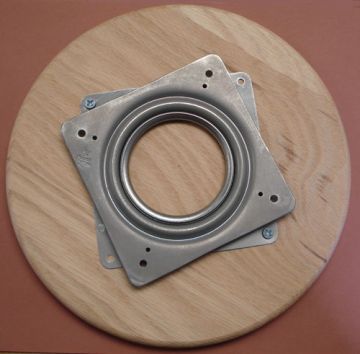 Base Slotted w/lazy Susan attachment Round 7" Oak