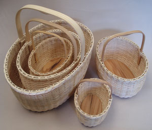 Pattern - Classic Oval Baskets Tall Sq U Handle Slotted Base by Wagner