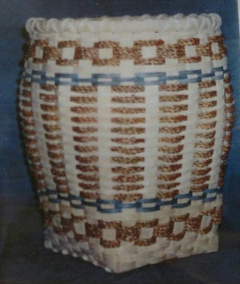 The Country Seat Abenaki Blues Basket Pattern by Peters