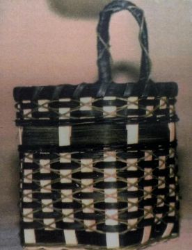 Pattern - Japanese Tissue Box by J. Carlson