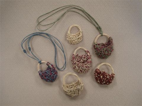 Pattern - Random Weave Necklace by Wagner