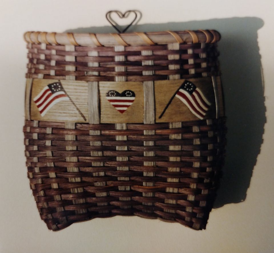 Pattern - Stars & Stripes Door Basket by Klann